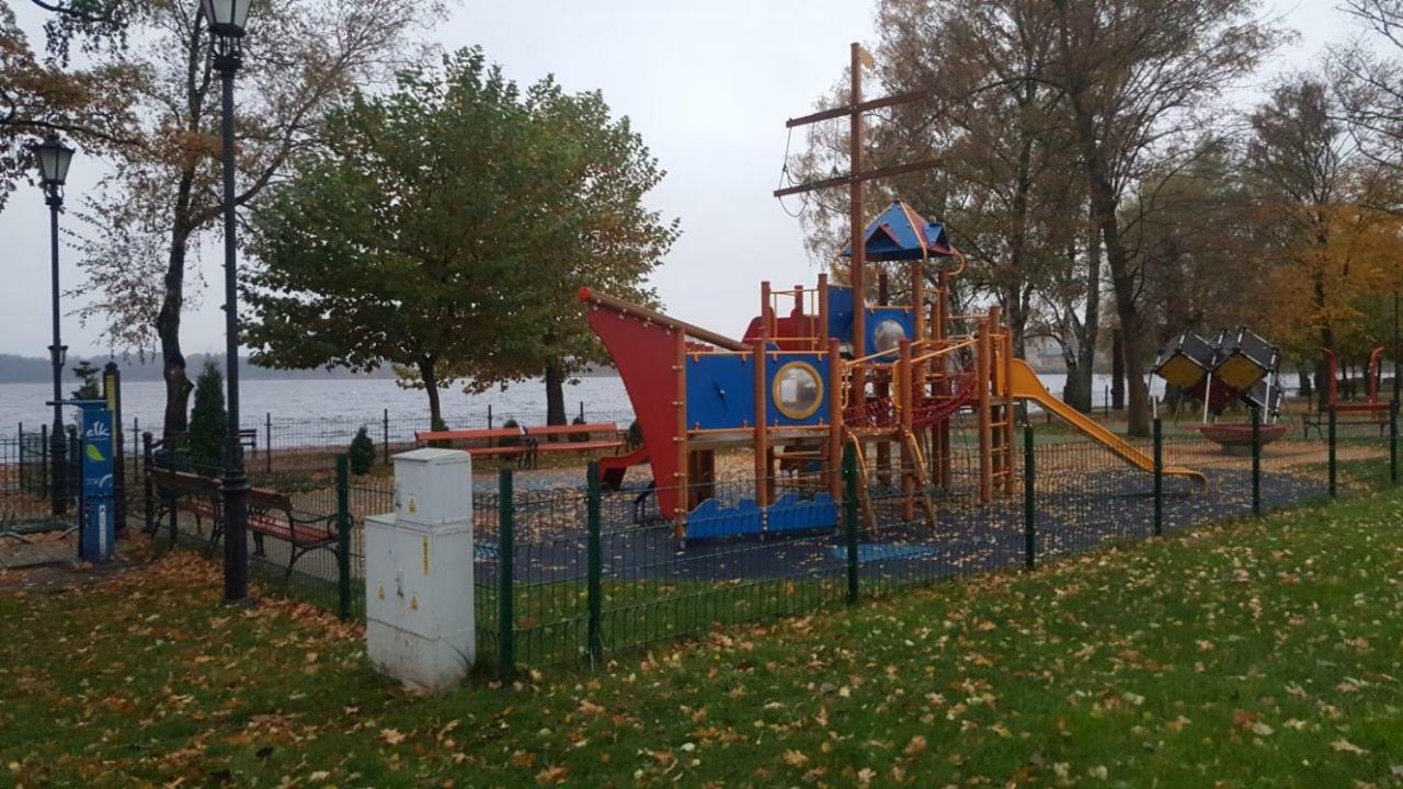 Nadjeziorna Apartment Elk Bagian luar foto